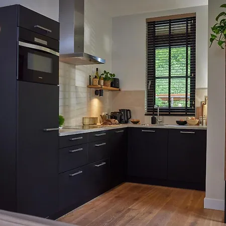Boutique Beekhuizen 3* Velp (Gelderland)
